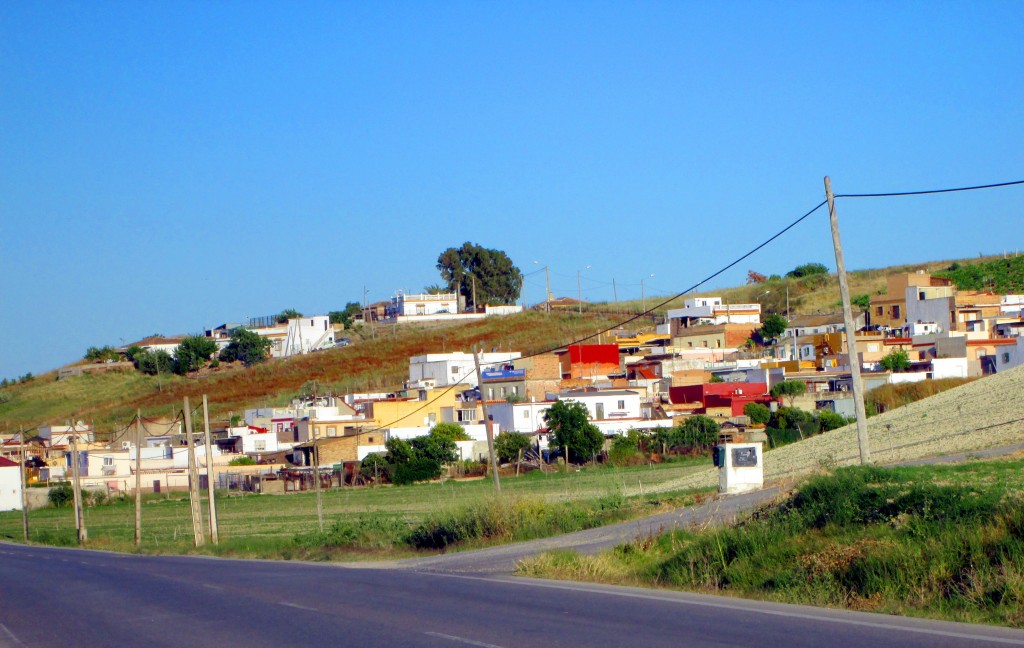 Foto: La Ina desde la carretera - La Ina (Cádiz), España