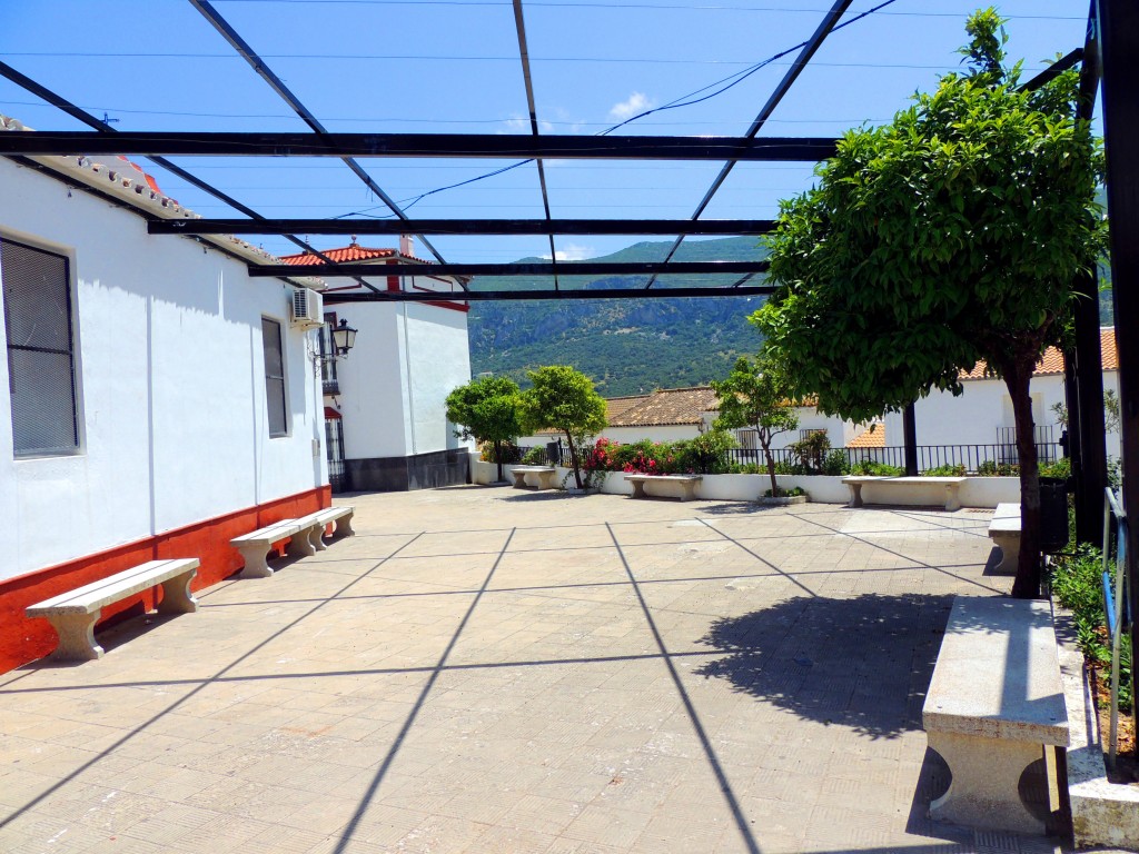 Foto: Acceso a la Parroquia - La Muela de Algodonales (Cádiz), España