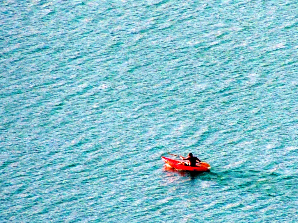 Foto: Con el kayak por el pantano - Zahara de la Sierra (Cádiz), España