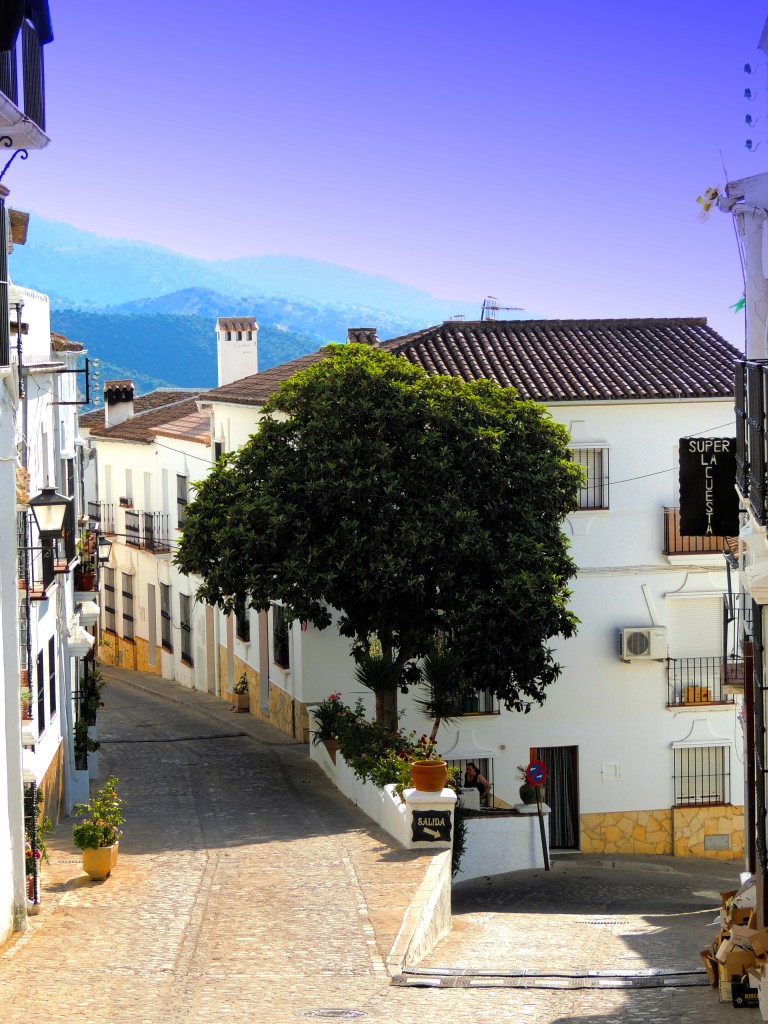 Foto: Tramo calle Manchega - Zahara de la Sierra (Cádiz), España