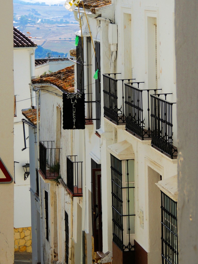 Foto: Calle Manchega - Zahara de la Sierra (Cádiz), España