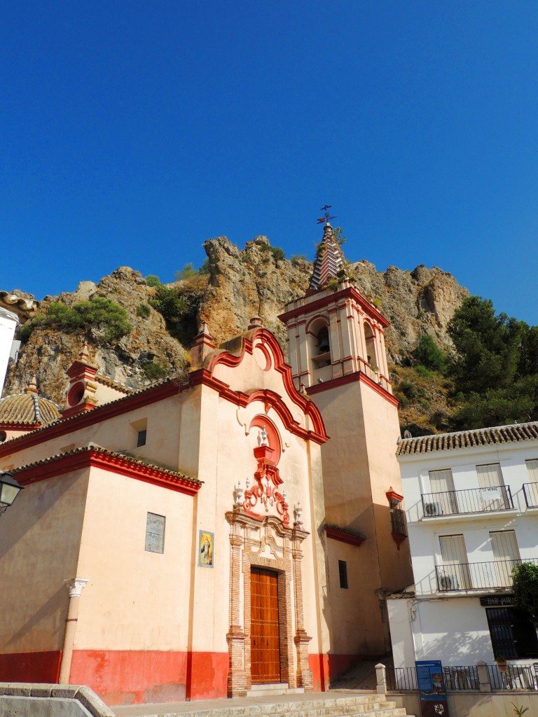 Foto: Iglesia Santa María delamesa - Zahara de la Sierra (Cádiz), España