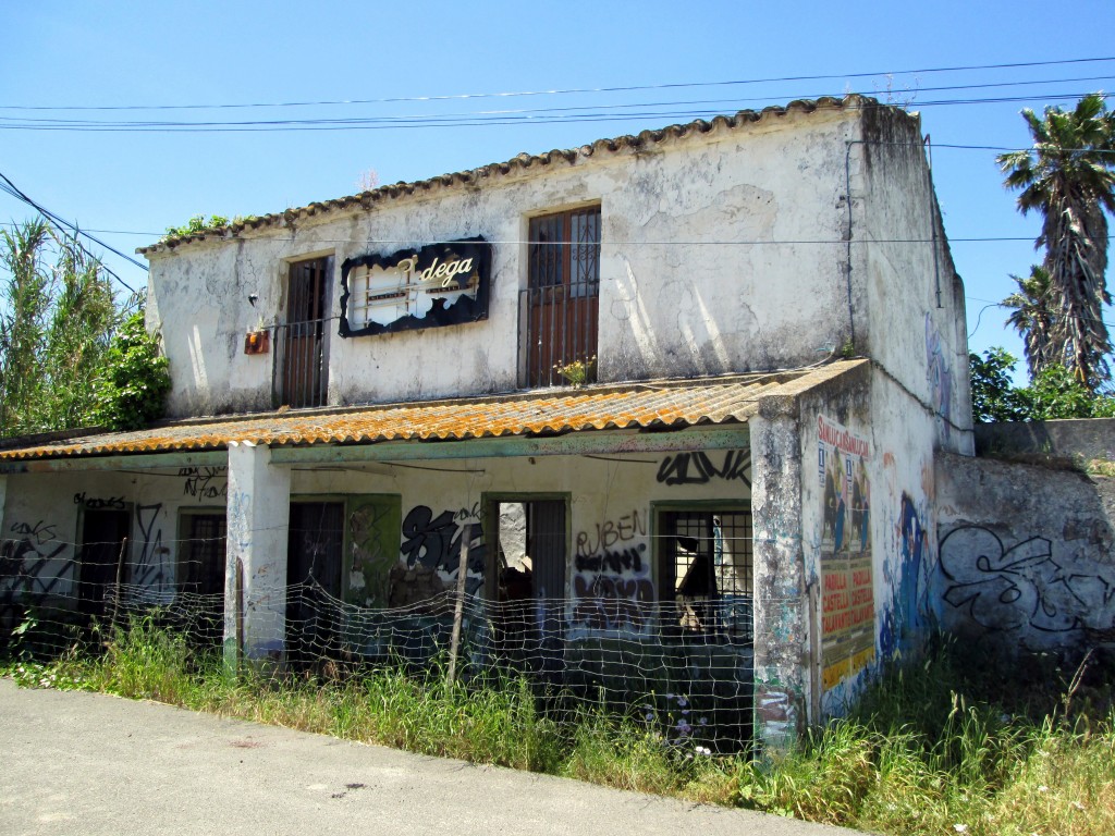 Foto: Antigua bodega - Los Badalejos (Cádiz), España