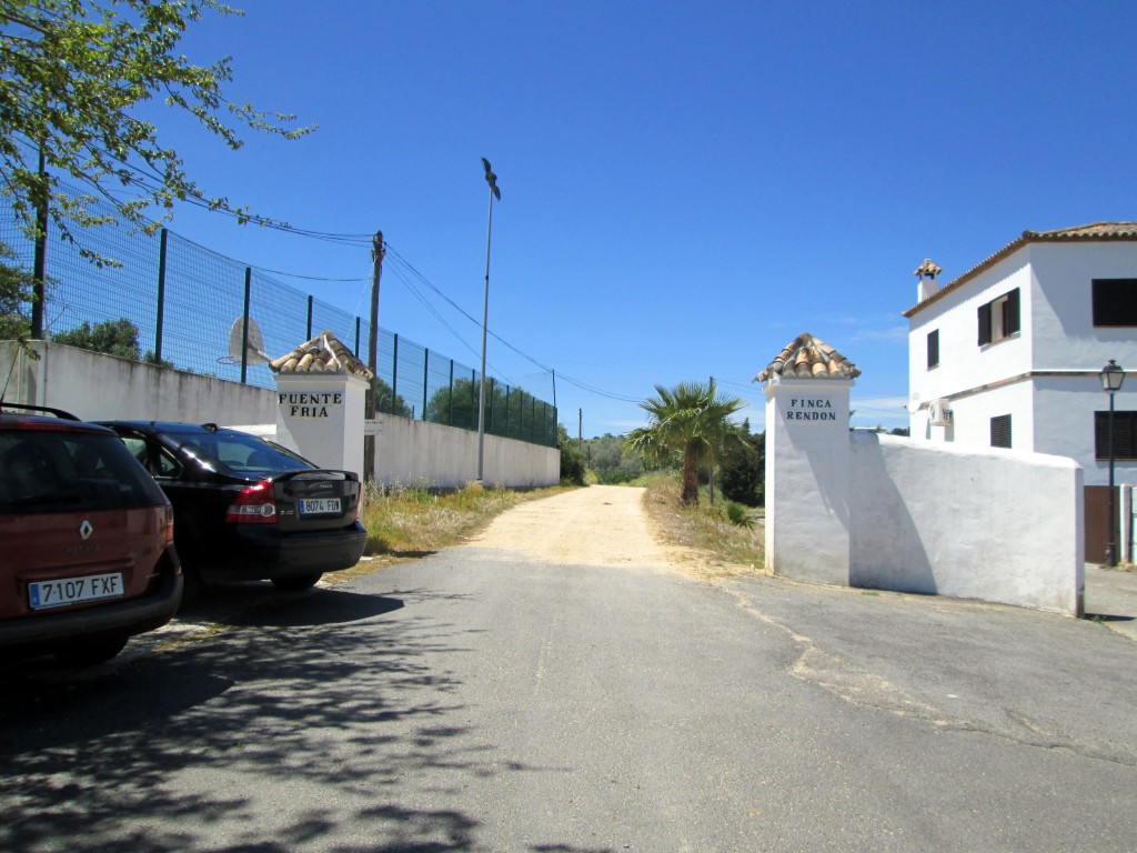 Foto: Entrada a Fuente Fría - Los Badalejos (Cádiz), España