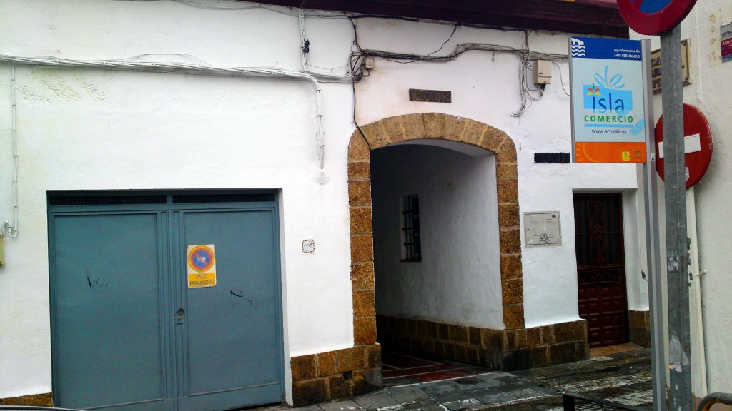Foto: Entrada a Callejón Croquer - San Fernando (Cádiz), España