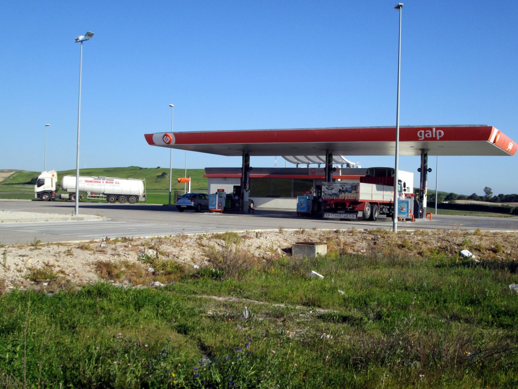Foto: Gasolinera El Pedroso - San José del Pedroso (Cádiz), España