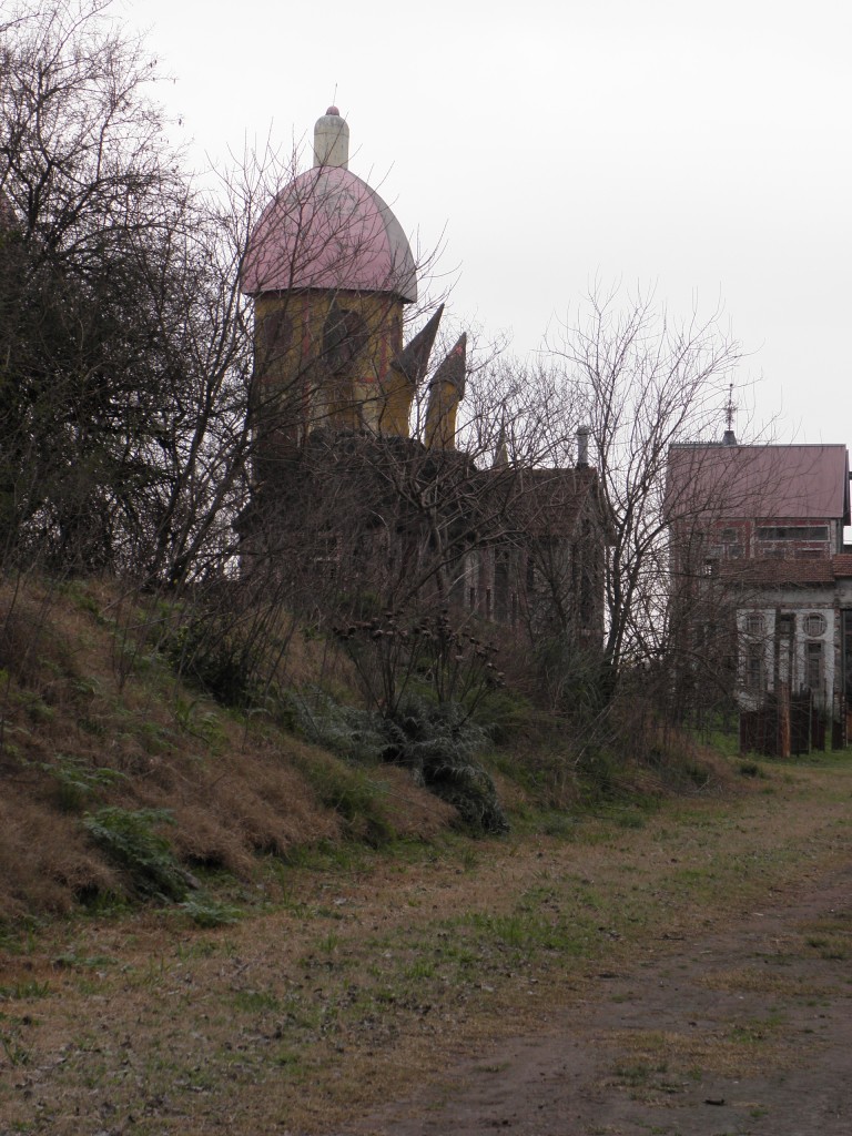 Foto: Campanópolis - González Catán (Buenos Aires), Argentina