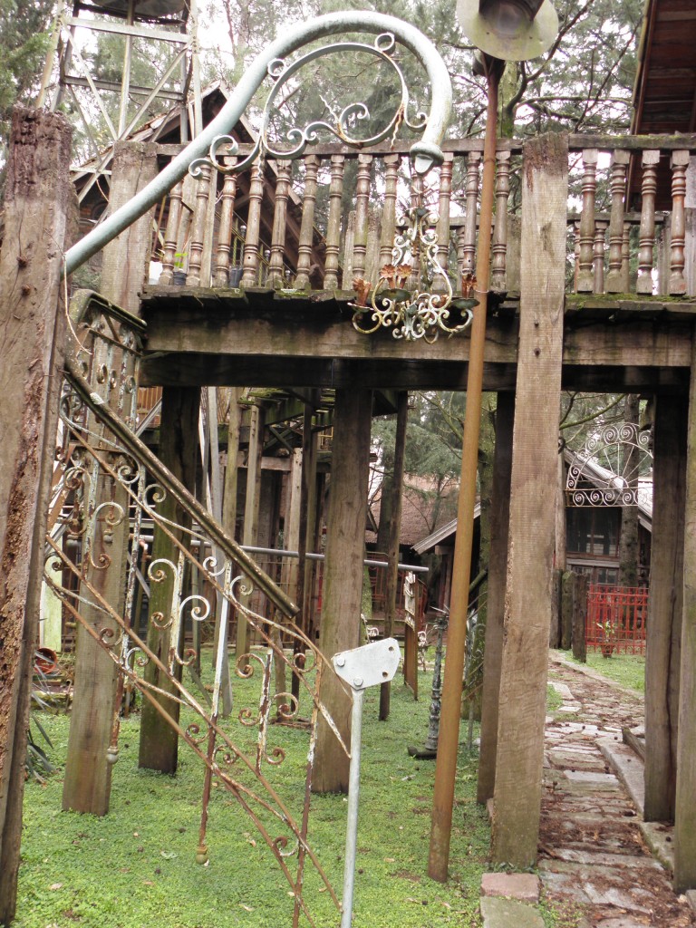 Foto: Campanópolis - González Catán (Buenos Aires), Argentina