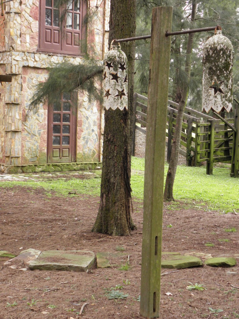 Foto: Campanópolis - González Catán (Buenos Aires), Argentina