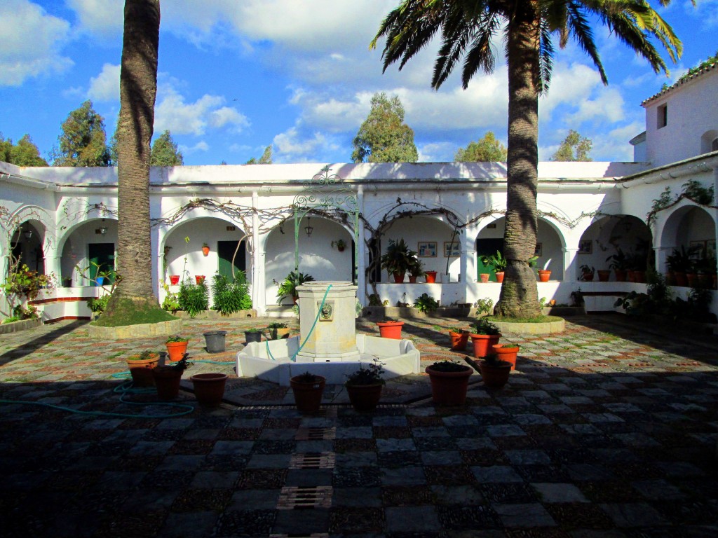 Foto: Patio del Santuario - Tarifa (Cádiz), España