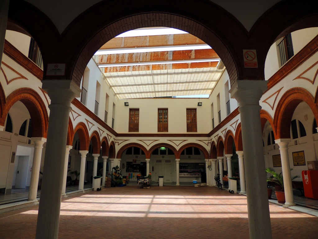Foto: Interior Mercado de Abastos - Rota (Cádiz), España