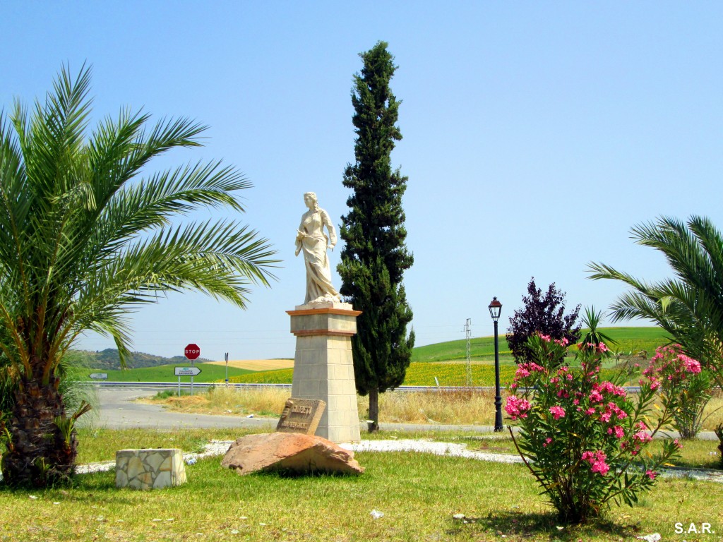 Foto: Rotonda joaquín Barra Sánchez - Bornos (Cádiz), España