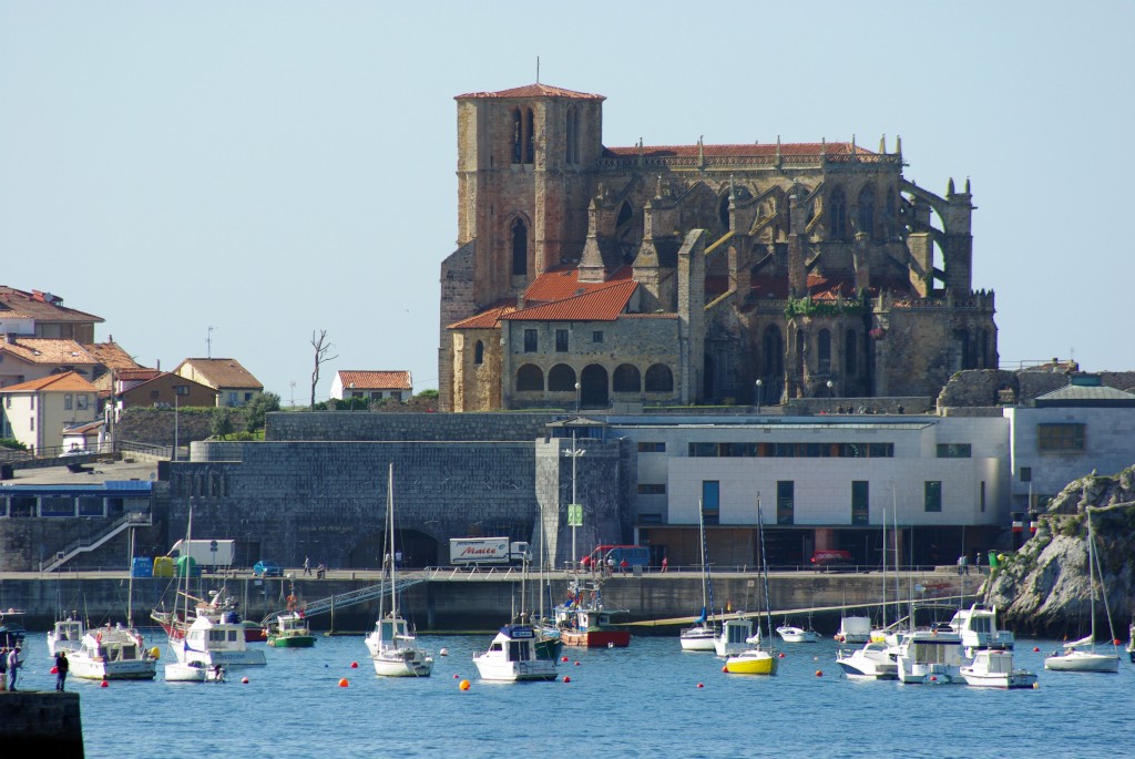 Foto de Castro Urdiales (Cantabria), España