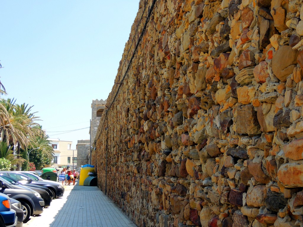 Foto: Muralla de la Chanca - Zahara de los Atunes (Cádiz), España