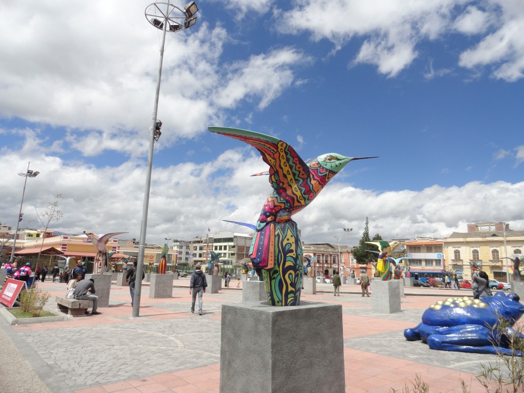 Foto: parque de estatuas - Riobamba (Chimborazo), Ecuador