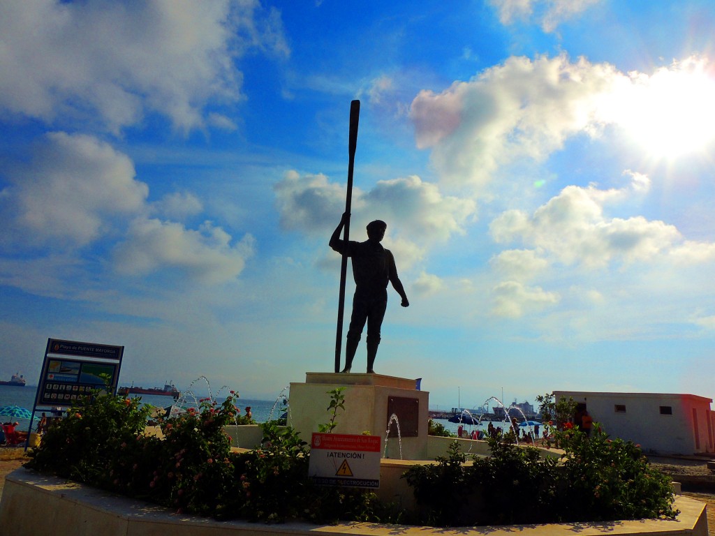 Foto: Monumento a los Hombres de la Mar - Puente Mayorga (Cádiz), España