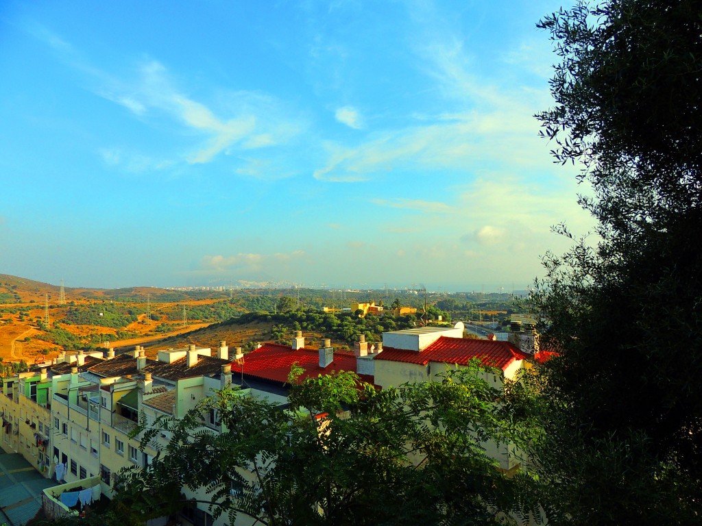Foto: Al fondo La Línea - San Roque (Cádiz), España