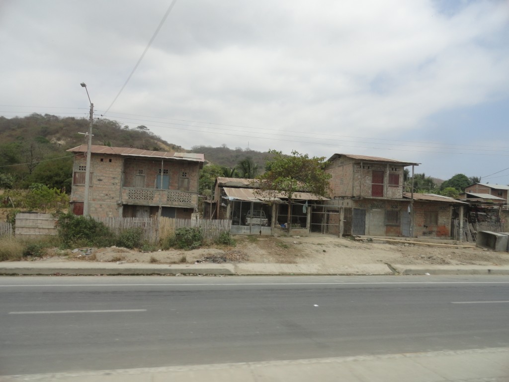 Foto: Casas - Crucitas (Manabí), Ecuador