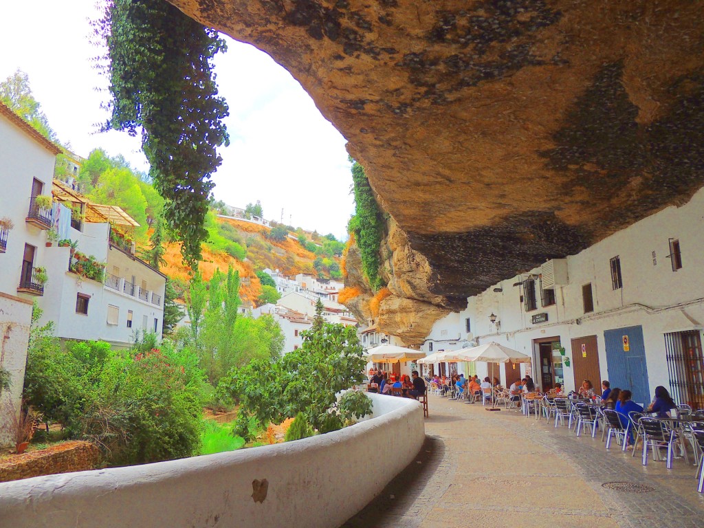 Foto de Setenil de las Bodegas (Cádiz), España
