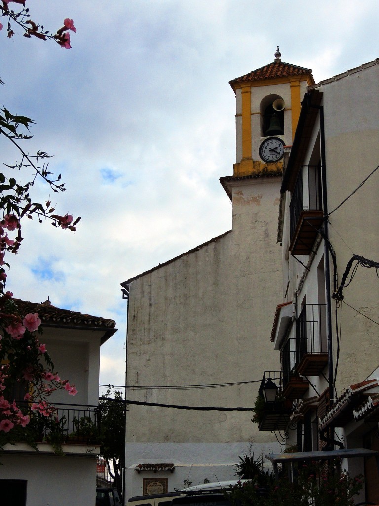 Foto: Iglesia de Santo Domingo - Benalauría (Málaga), España