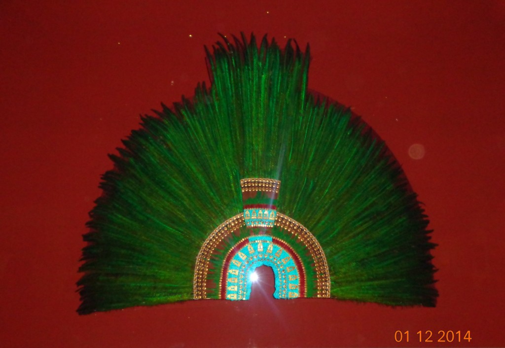 Foto: Penacho de Moctezuma - Museo de Antropología - México (The Federal District), México