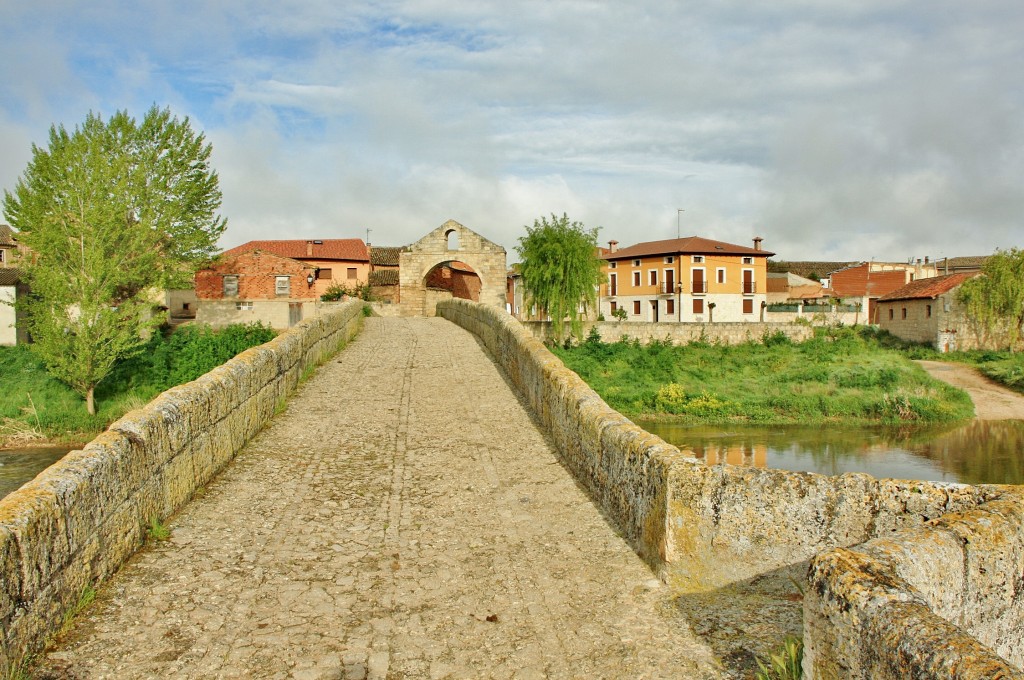 Foto: Puente sobre el rio Odra - Villasandino (Burgos), España
