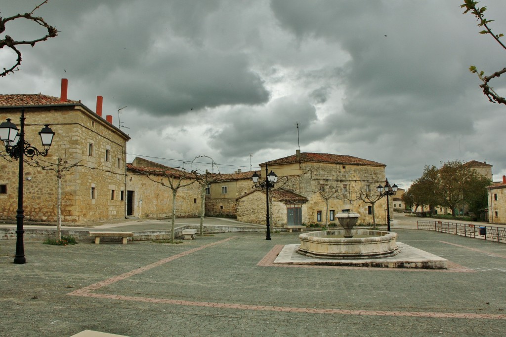 Foto: Vista del pueblo - Huermeces (Burgos), España