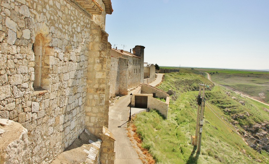 Foto: Iglesia San Miguel - Haza (Burgos), España