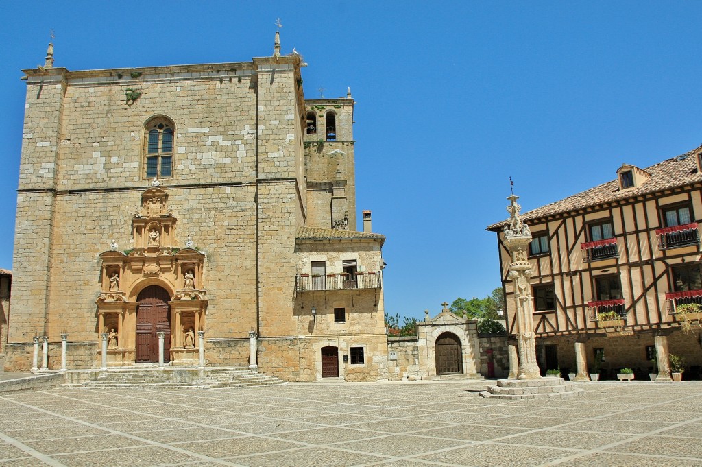 Foto: Plaza Mayor - Peñaranda de Duero (Burgos), España