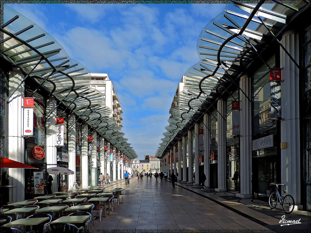 Foto: 141022-076 PAU - Pau (Midi-Pyrénées), Francia