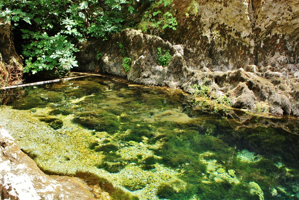 Foto: Manantial Su Gologone - Oliena (Sardinia), Italia