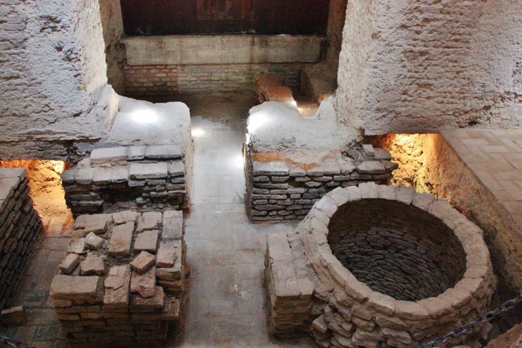 Foto: Baños árabes del alcázar - Jerez de la Frontera (Cádiz), España