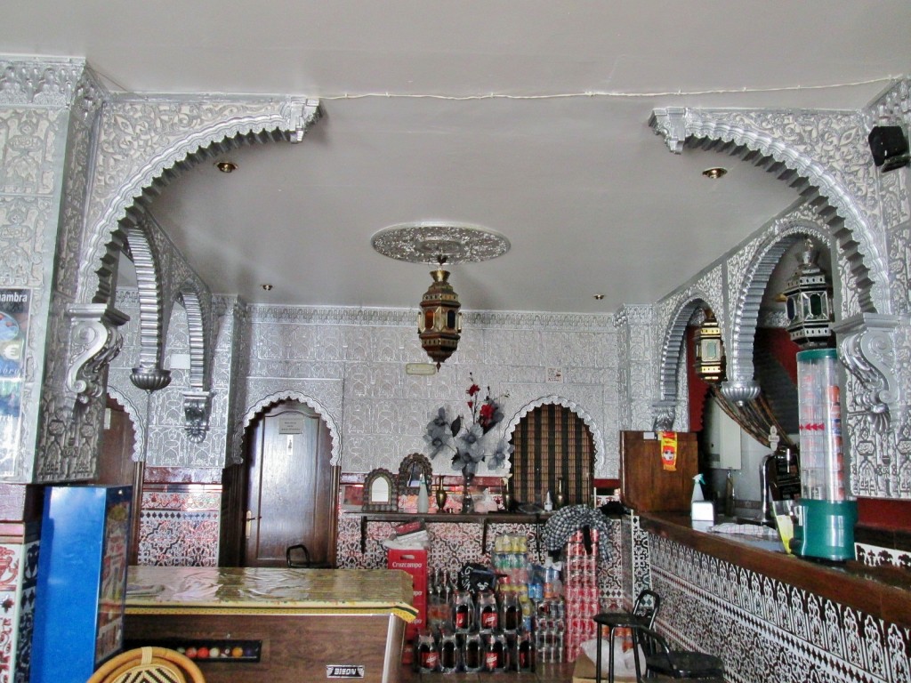 Foto: Interior de un bar - Setenil de las Bodegas (Cádiz), España