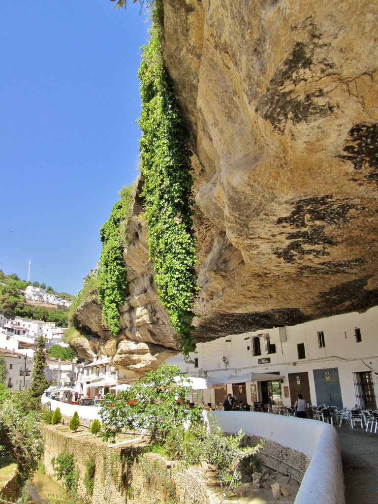 Foto: Centro histórico - Setenil de las Bodegas (Cádiz), España