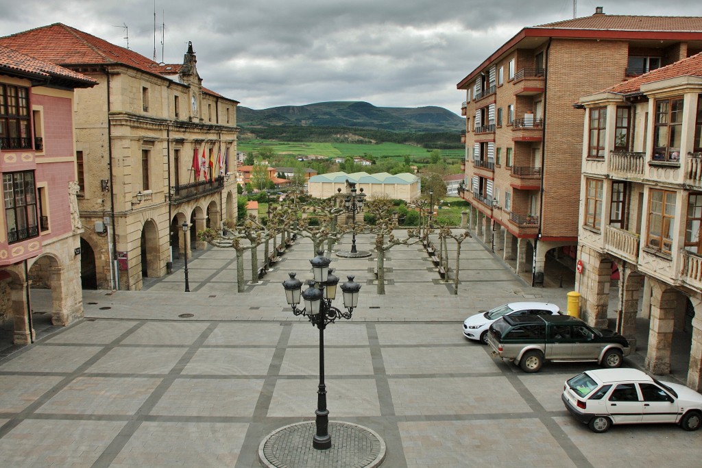 Foto: Plaza Mayor - Medina de Pomar (Burgos), España