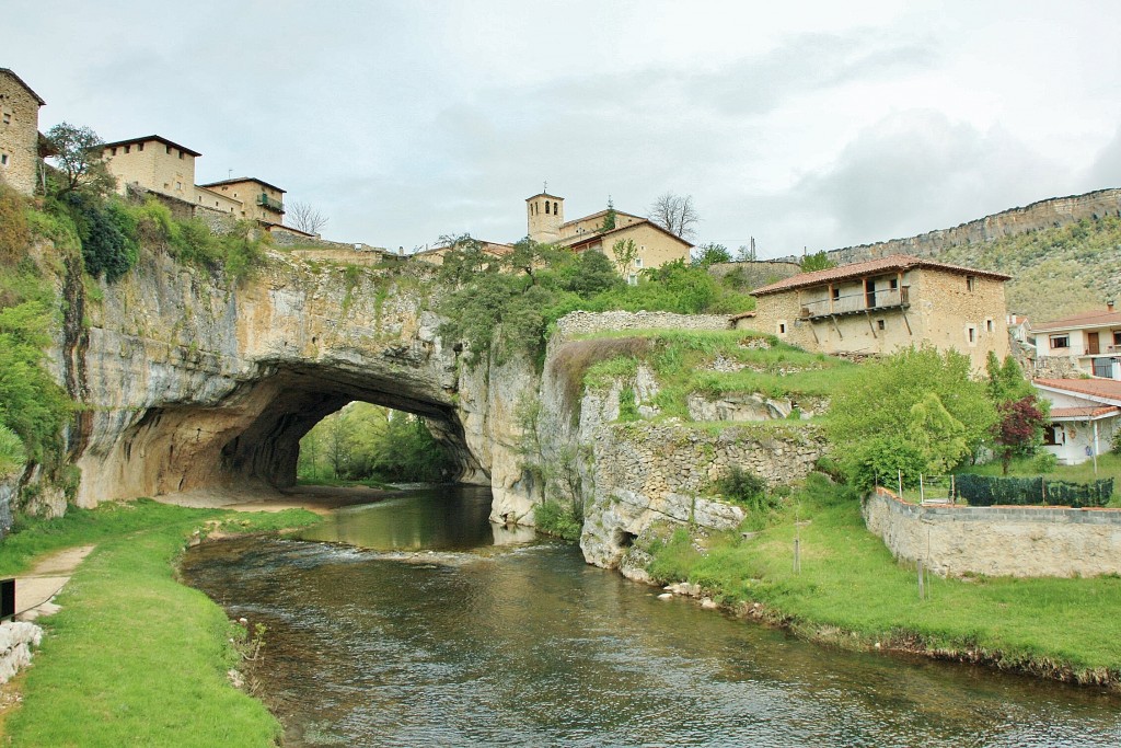 Foto: Puente natural - Puentedey (Burgos), España