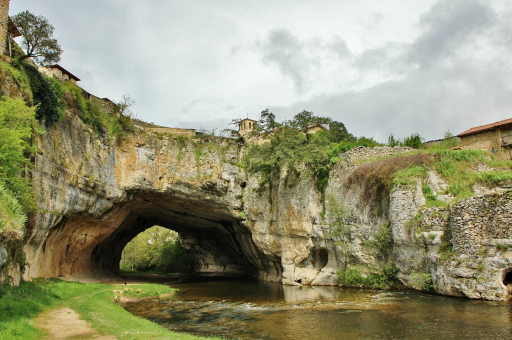 Foto: Puente natural - Puentedey (Burgos), España