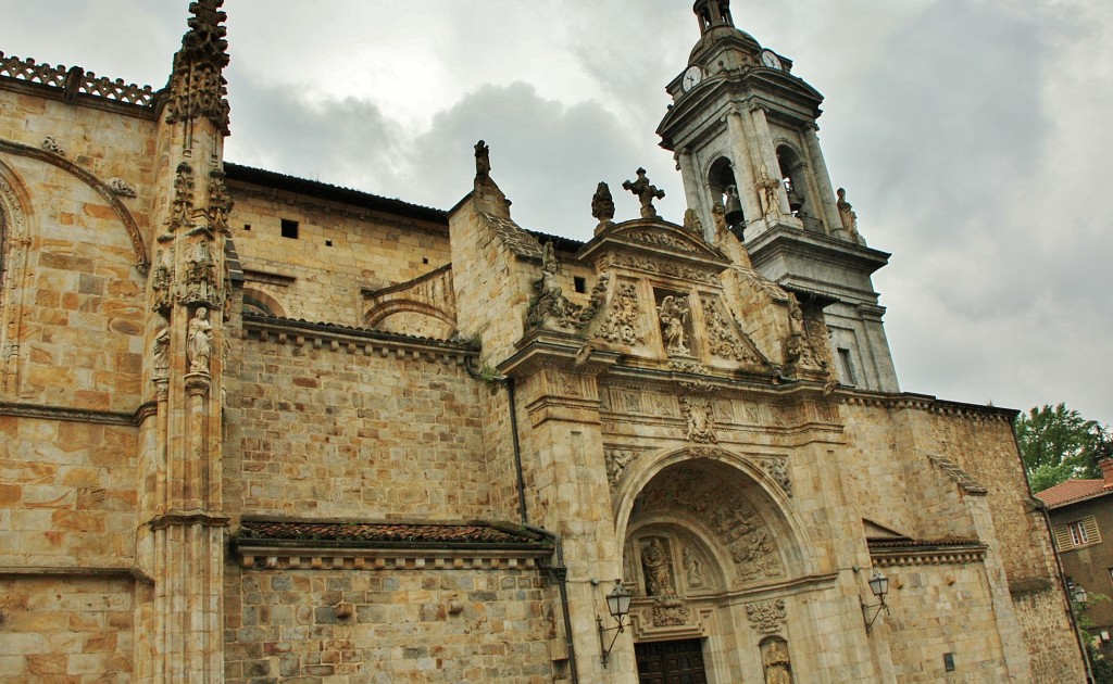 Foto: Iglesia de San Miguel - Oñati (Gipuzkoa), España