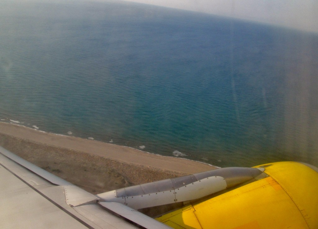 Foto: Sobrevolando el litoral - Barcelona (Cataluña), España