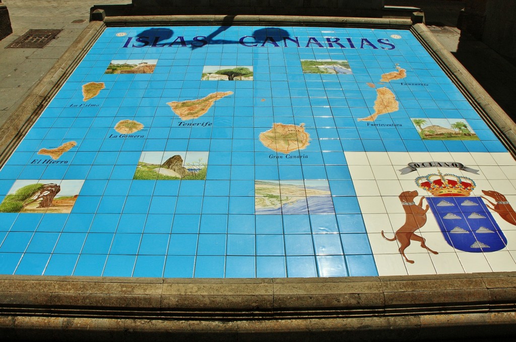 Foto: Cerámica del Paseo de Canarias - Firgas (Gran Canaria) (Las Palmas), España