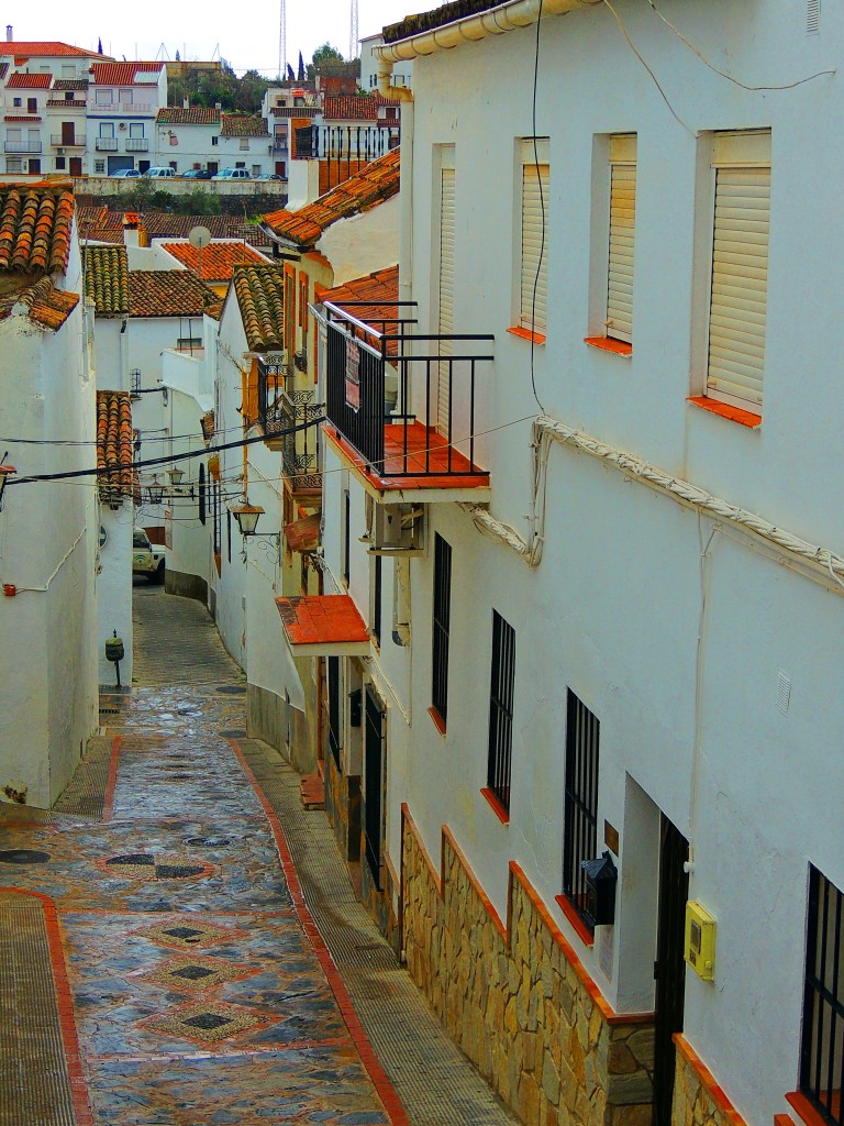 Foto: Calle Hnos. Álvarez Quintero - Cortes de la Frontera (Málaga), España