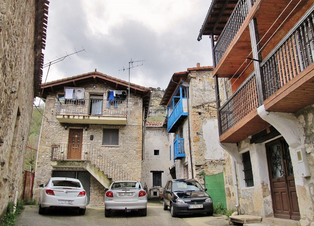 Foto: Vista del pueblo - Quintanilla Escalada (Burgos), España