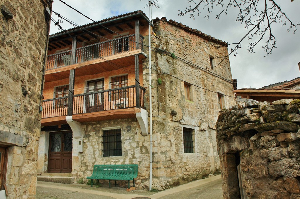 Foto: Vista del pueblo - Quintanilla Escalada (Burgos), España