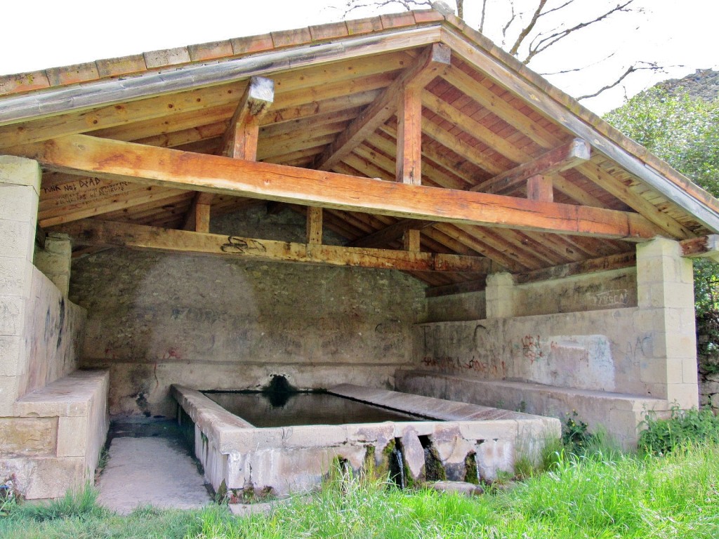 Foto: Lavaderos - Escalada (Burgos), España