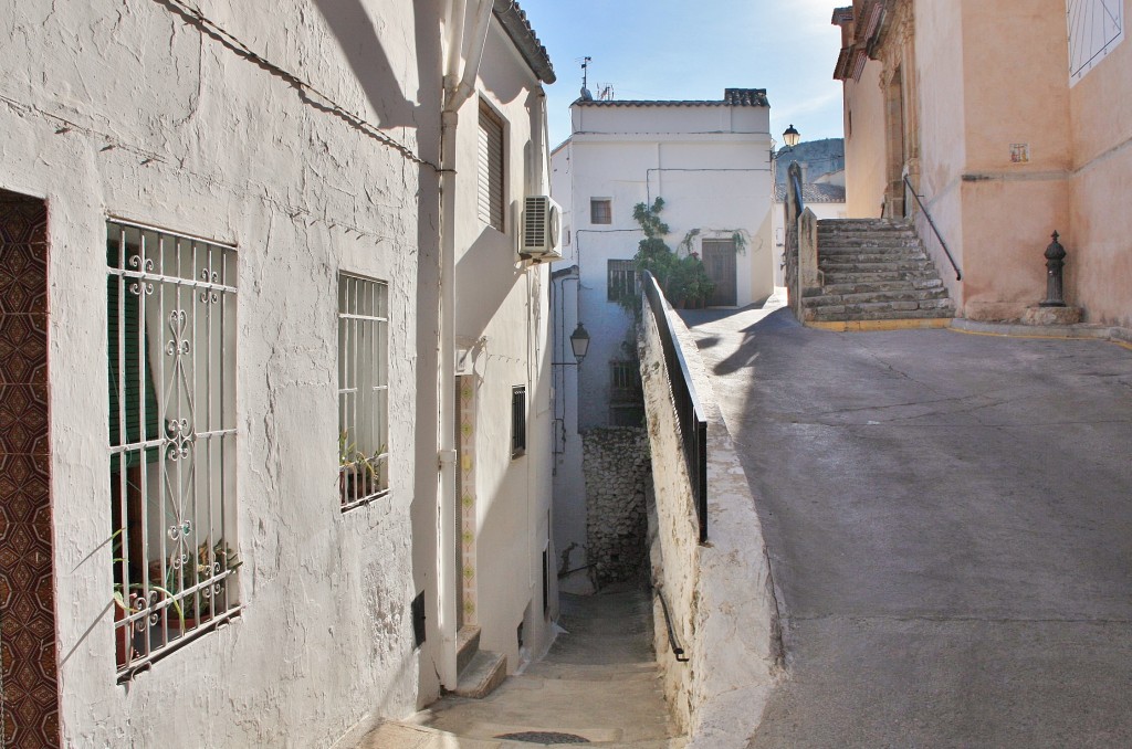 Foto: Vista del pueblo - Chulilla (València), España