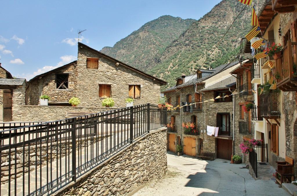 Foto: Villa medieval - Escalò (Lleida), España