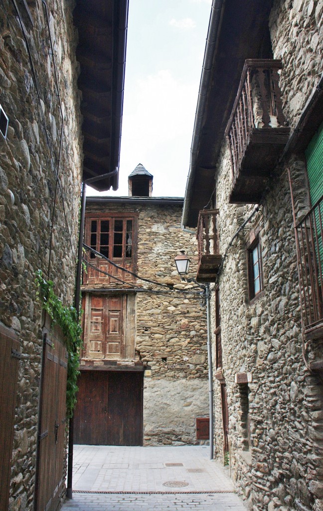 Foto: Centro histórico - Esterri d´Aneu (Lleida), España