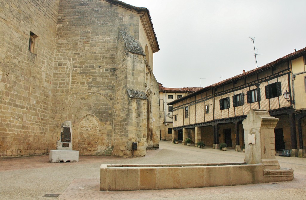 Foto: Centro histórico - Santa Gadea del Cid (Burgos), España