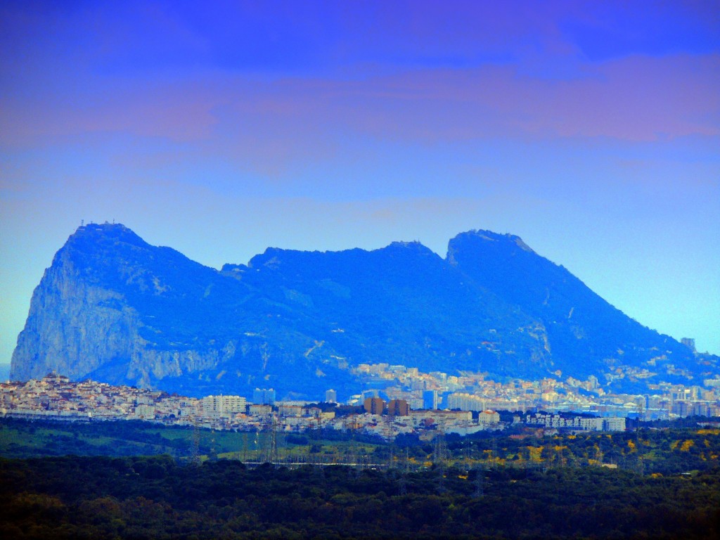 Foto: Gibraltar desde el Castillo - Castellar de la Frontera (Cádiz), España