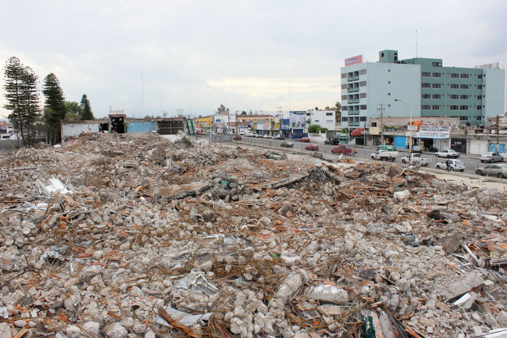 Foto: DEMOLICION CENTRAL ANTERIOR - San Luis Potosi (San Luis Potosí), México